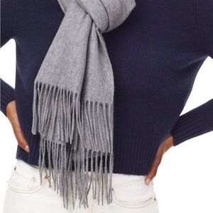 Italic Casey Cashmere Scarf | Heather Gray | 100% Mongolian Cashmere